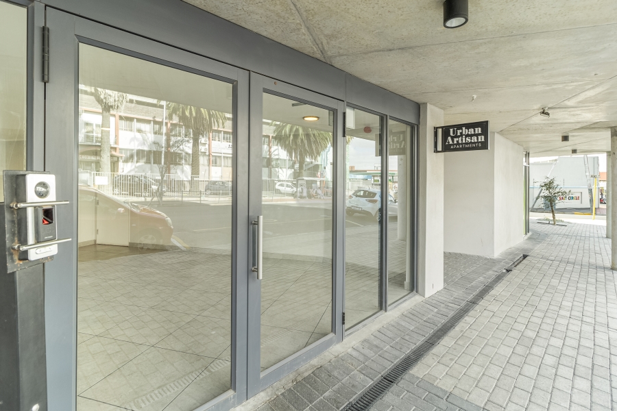 1 Bedroom Property for Sale in Woodstock Western Cape